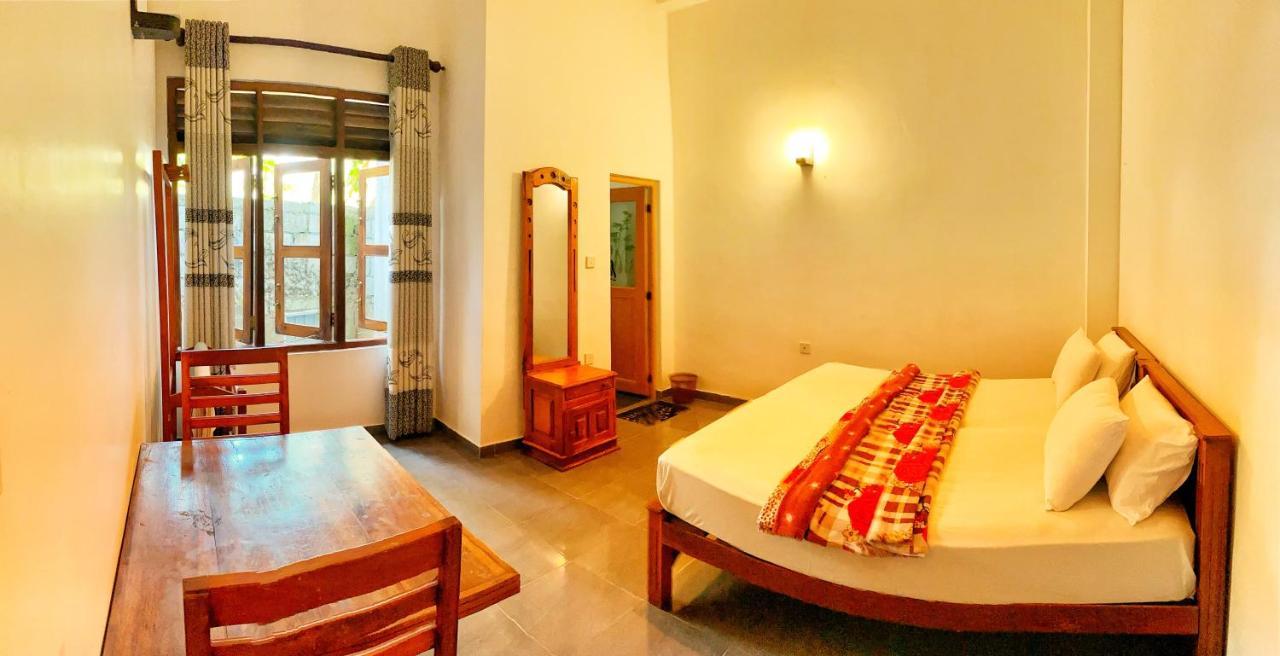 Adams Peak Inn Nallathanniya Zewnętrze zdjęcie