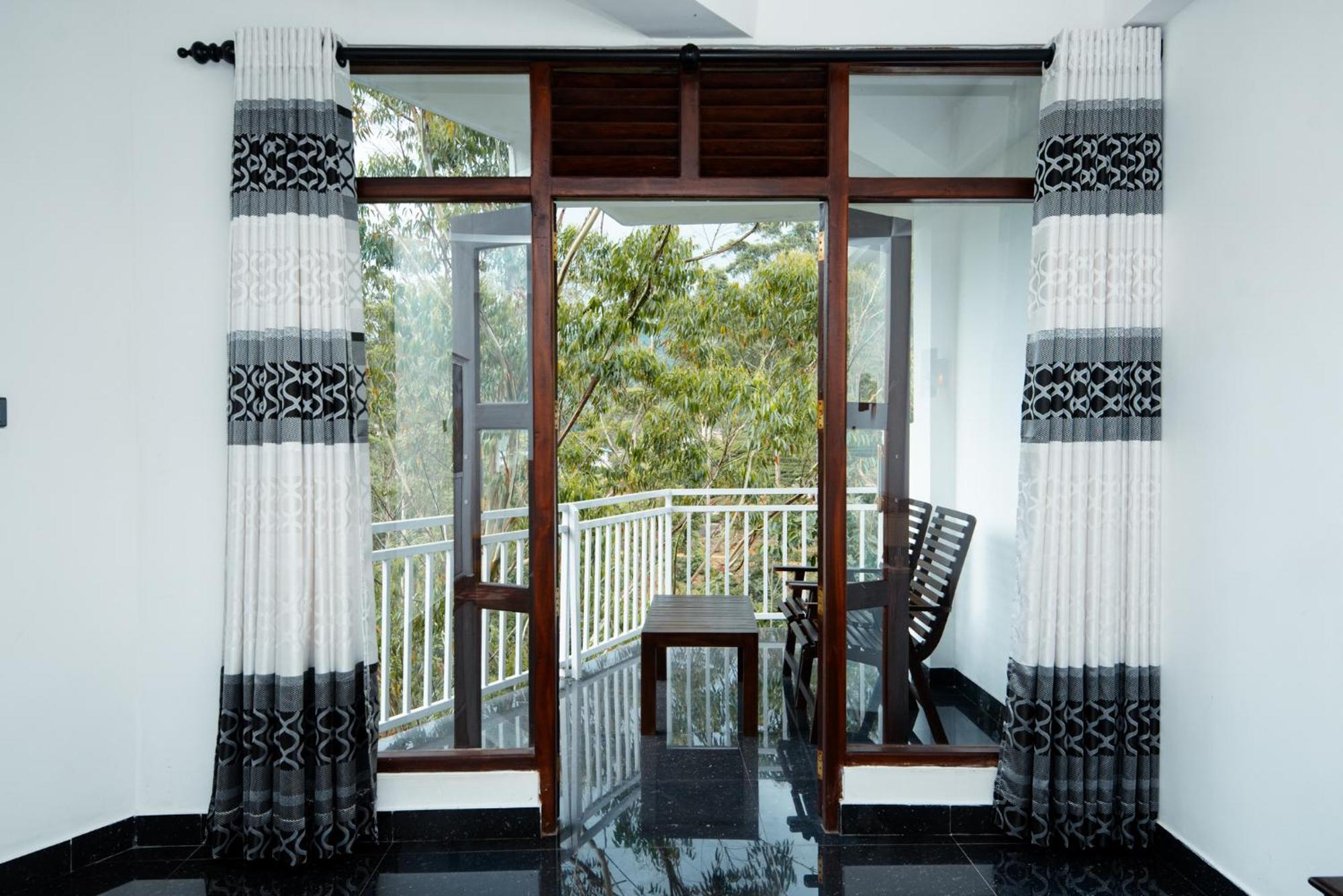 Adams Peak Inn Nallathanniya Zewnętrze zdjęcie