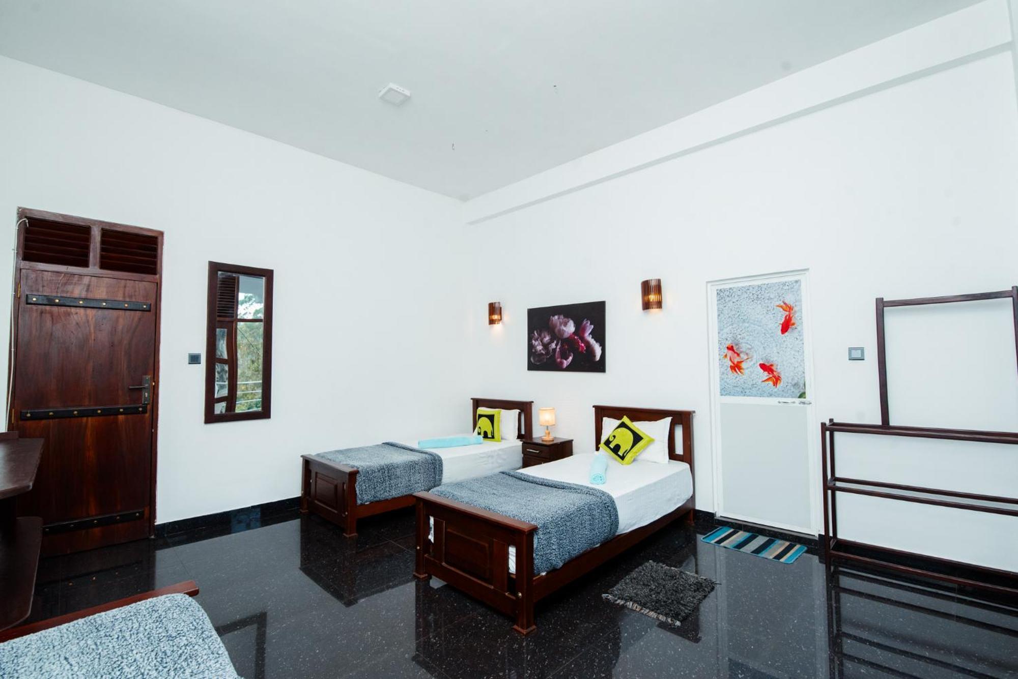 Adams Peak Inn Nallathanniya Zewnętrze zdjęcie