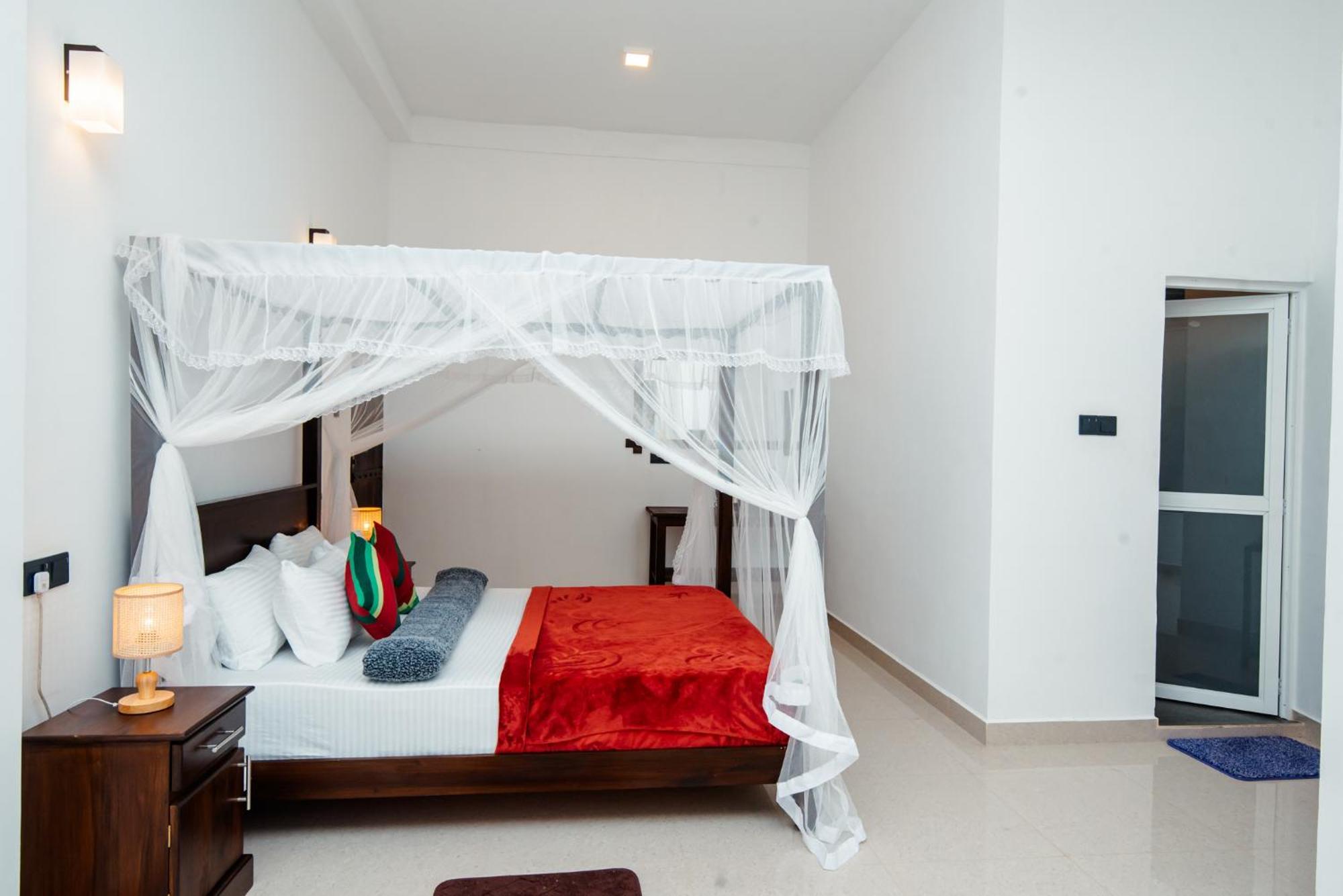 Adams Peak Inn Nallathanniya Zewnętrze zdjęcie