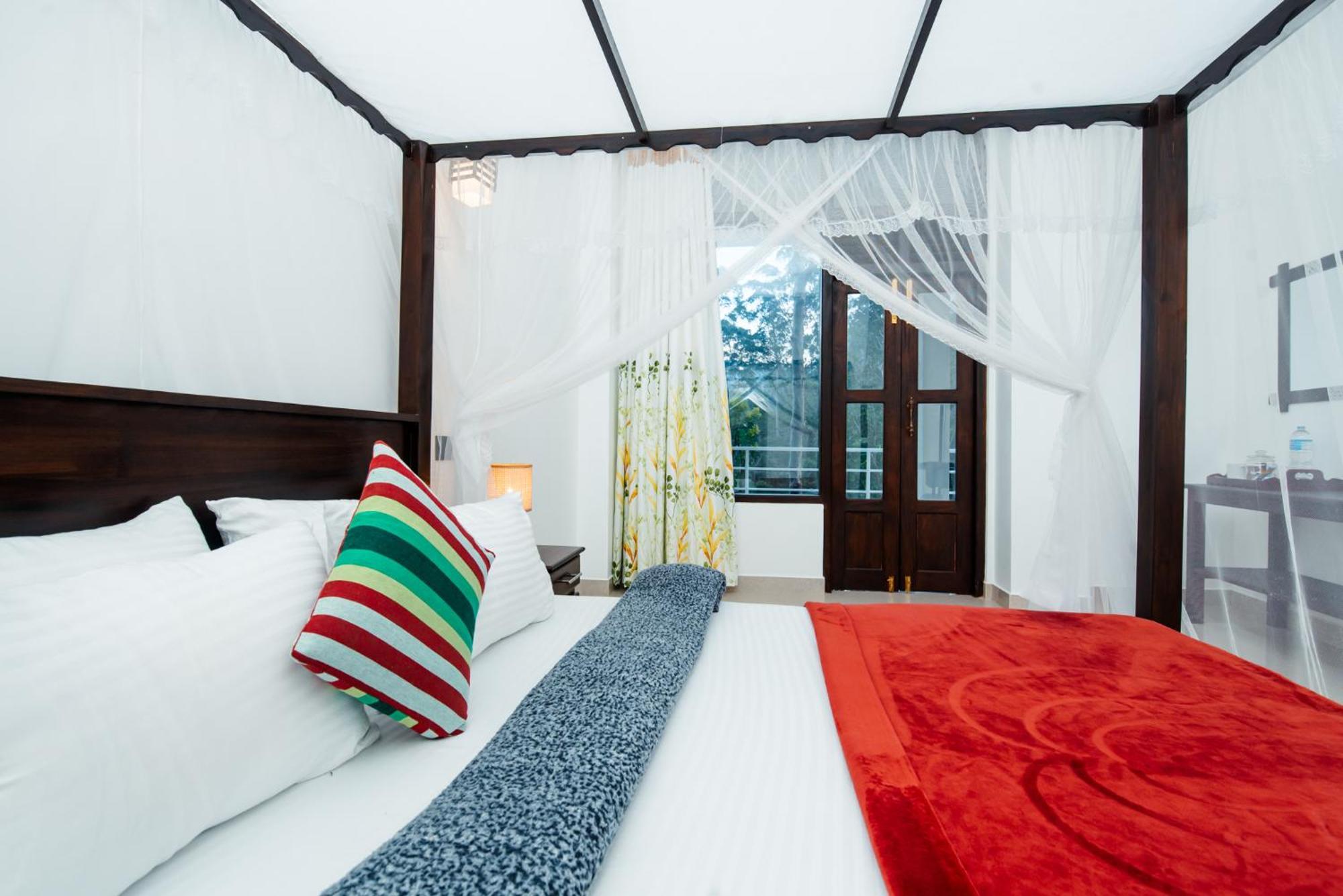 Adams Peak Inn Nallathanniya Zewnętrze zdjęcie