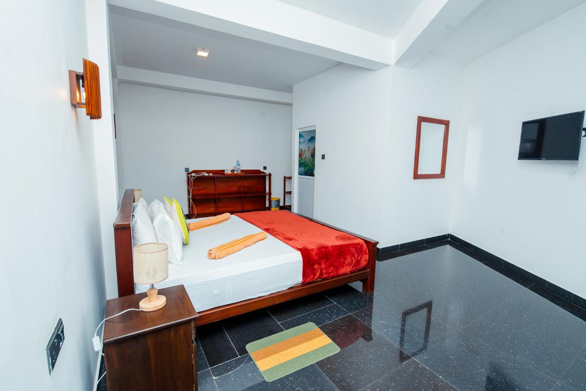 Adams Peak Inn Nallathanniya Zewnętrze zdjęcie