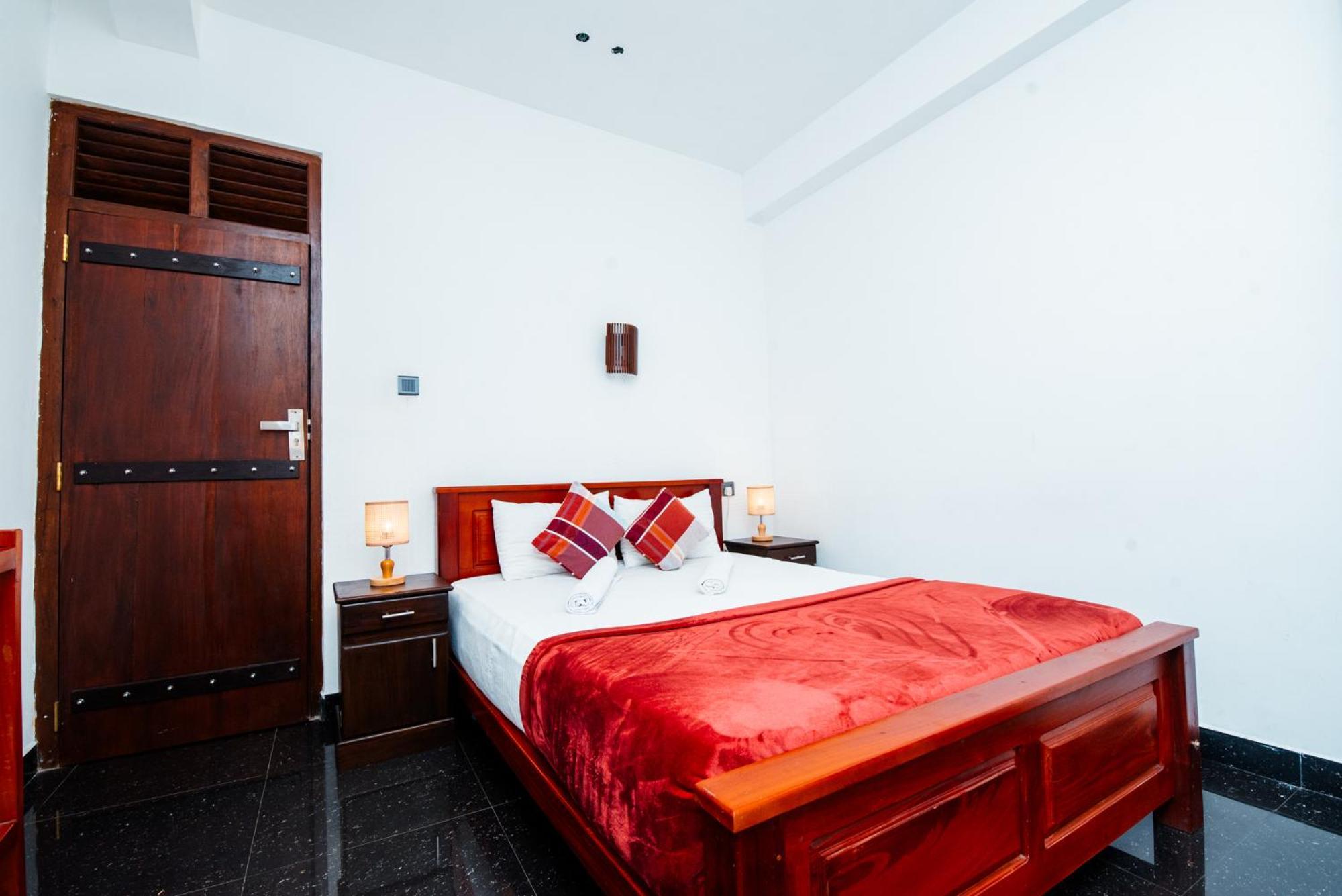 Adams Peak Inn Nallathanniya Zewnętrze zdjęcie